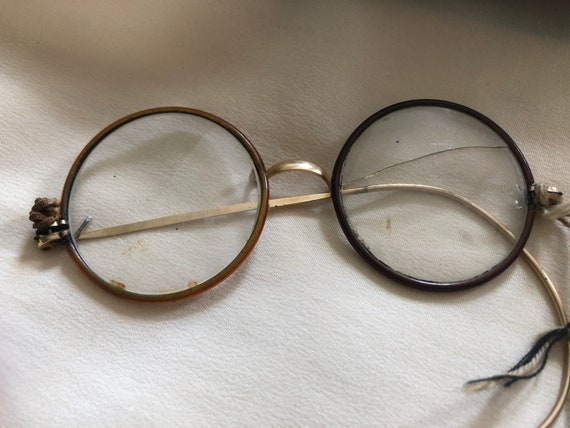 Small Collection of Antique Eyeglass Parts and Ca… - image 6