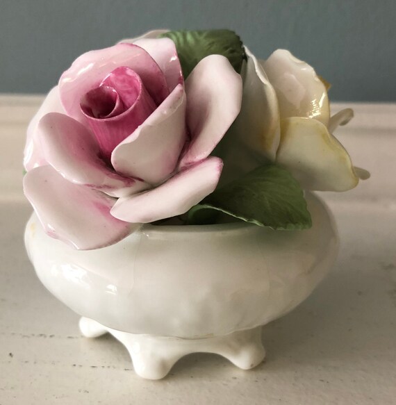 Royale Stratford Small Handcrafted Fine Bone China Rose Bouquet