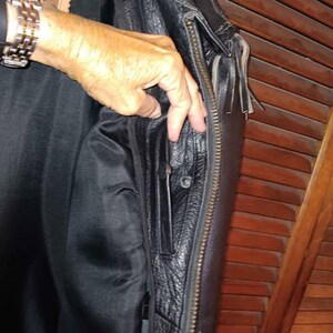 Vintage Highway Heavy Leather Short Fringe Mens Biker Jacket Size 42 - Deltona, FL image 7