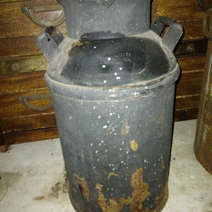 19&quot;HX11&quot; Stamped Antique Metal Milk Can 5 Gallon