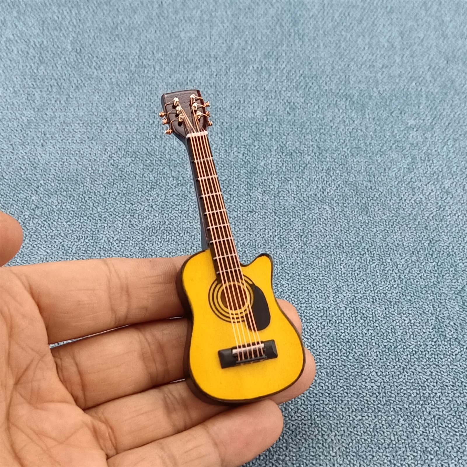 Guitarra Miniatura Washburn Roja Escala 1:12 Para Casa De Muñecas - Melody Jane, Con Estuche