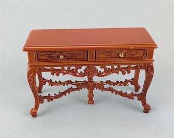 Miniature Dollhouse 1:12 Scale carved side table