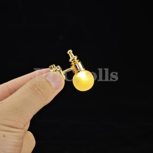 miniature light dollhouse Round bracket light 1/12 scale decortion diy toys gift LED can light up