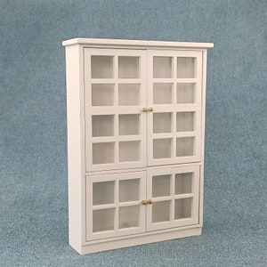 Miniature Dollhouse 1:12 Scale white kitchen cabinet