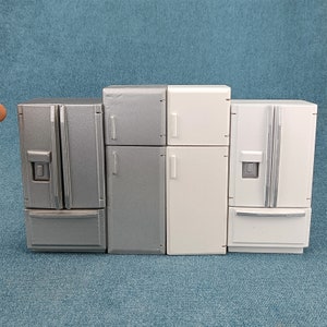 Miniature fridge Dollhouse 1:12 Scale Model Refrigerator