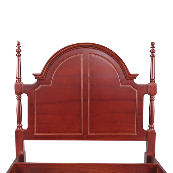 ミニチュア　豪華なベッド　木製 ドールハウスミニチュアドールハウス木製ベッド1:12スケール