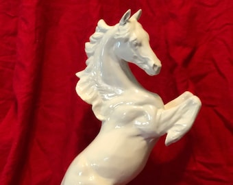 Milk White Glazed Rearing Stallion