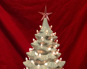 Handcrafted Ornamented Xmas Tree & Base - Xmas Tree Gift - Shimmering White Ceramic Christmas Tree with Clear Bulbs and Plastic Star - Gift