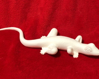 DIY Ceramic Bisque Gecko Wall Hanging - Diy Collectible Art - DIY Home Decor - Ceramic Supplies-Etsy - Ceramic Gecko Sculpture - Patio Decor