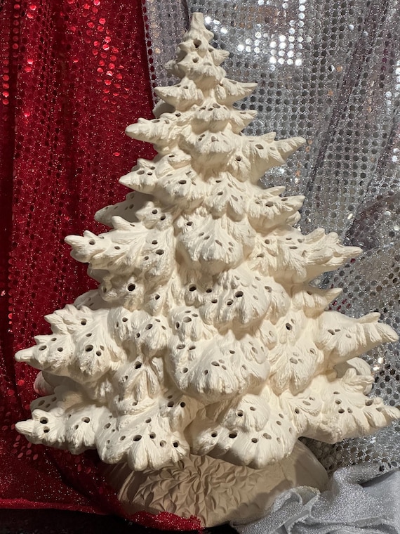 DIY Ceramic Bisque Xmas Tree: Ready-to-Paint Diamond Fir (17x15)