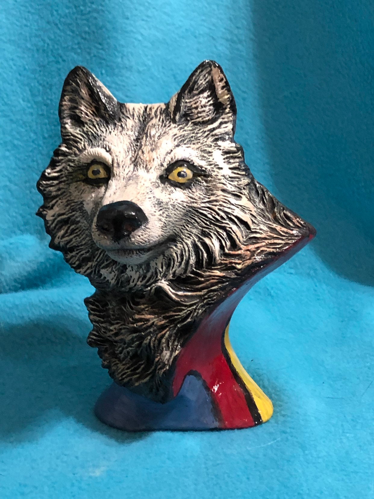 ceramic wolf statue