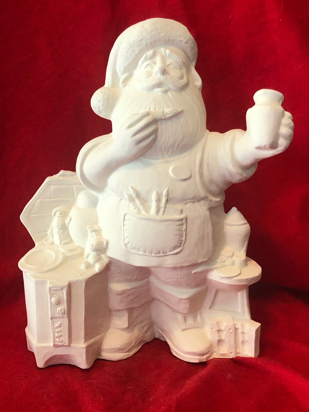 Figurine Père Noël en céramique prête à être peinte. Bisque