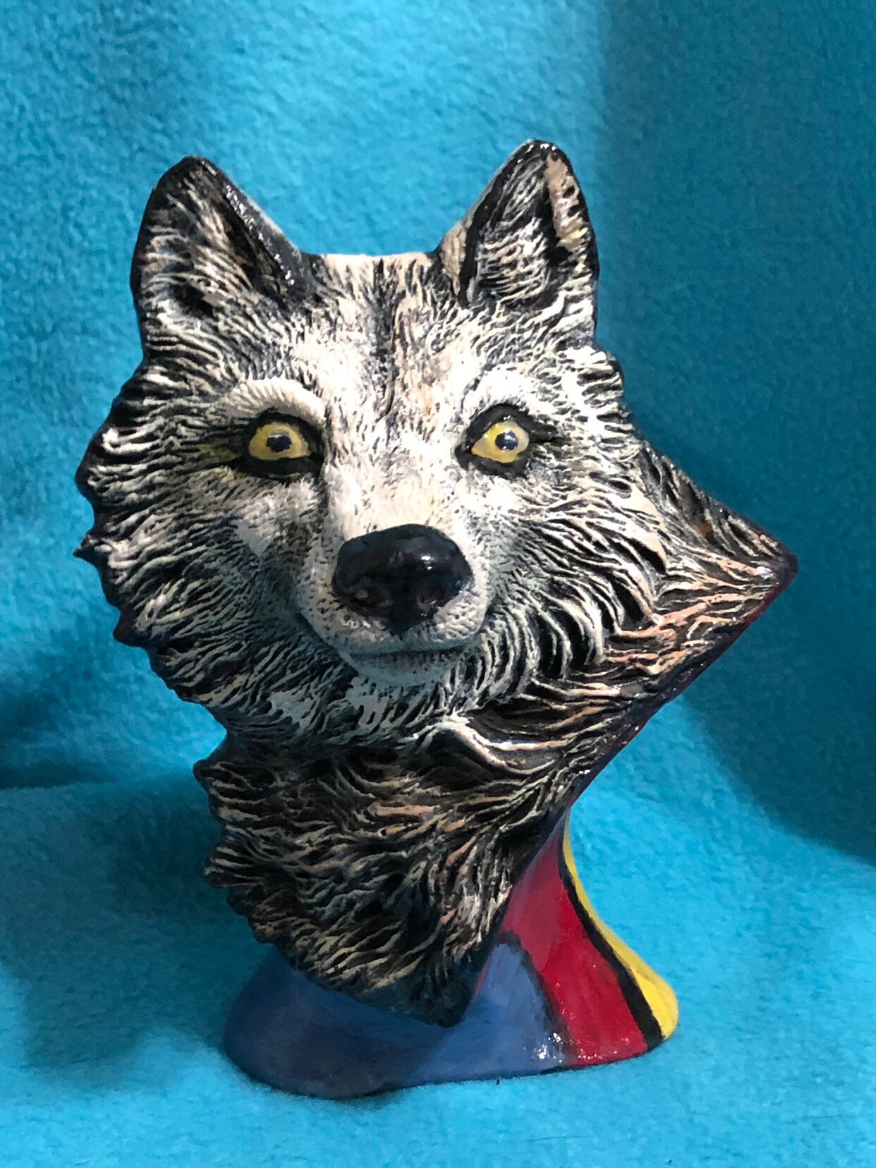 ceramic wolf statue