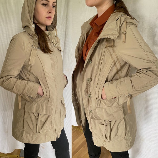 Vtg 2000's FUCHS SCHMITT Veste Parka Beige avec sangles décoratives, coupe-vent léger à capuchon, manteau de pluie rétro taille M