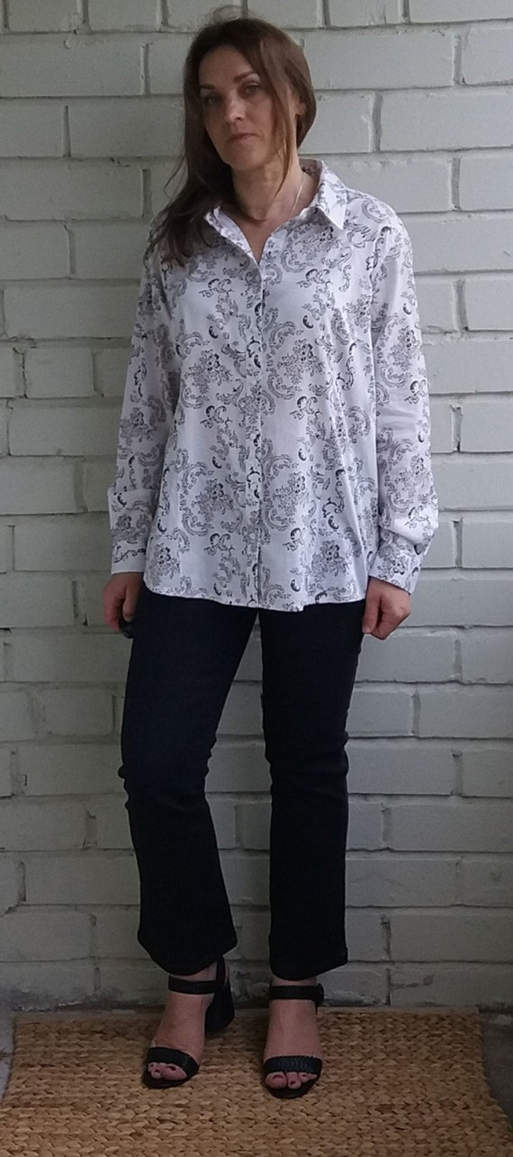 Vintage White Floral Botanical Pattern Shirt, Cotton Relaxed Fit Shirt Oversized Shirt Size EU 40 UK 12 US 10