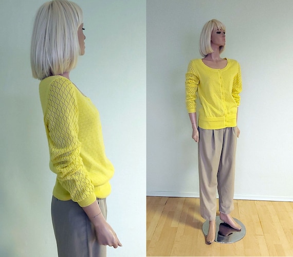 Vintage Yellow Openwork Knitted Cardigan Patterne… - image 1