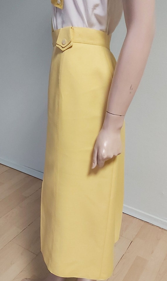 Vintage 80s Yellow Midi A-line Skirt Flax Look Hi… - image 4