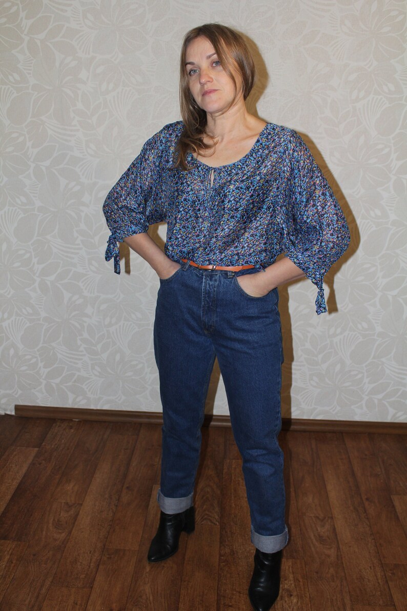 Vintage blouse 1990s blouse Summer blouse Vintage Floral Blouse Retro blouse oversize