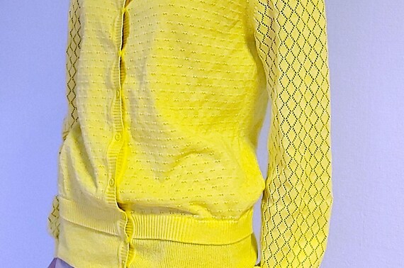Vintage Yellow Openwork Knitted Cardigan Patterne… - image 6