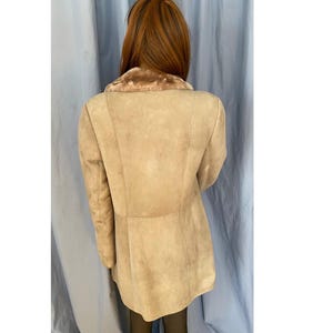 Vintage Sheepskin Coat Size M- L, Winter Coat Made of Genuine Leather, Luxurious Merino Gray Beige Sheepskin Coat, Warm Fitted Coat