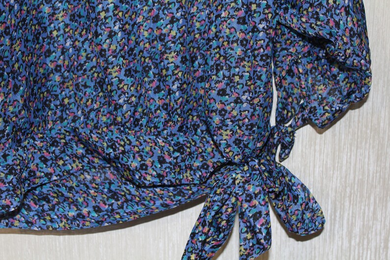 Vintage blouse 1990s blouse Summer blouse Vintage Floral Blouse Retro blouse oversize
