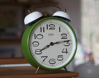 Mid Century Alarm Clock / Blessing West Germany Green Double Bell Clock / Table Clock / Rare Alarm Clock / Vintage Clocks / Germany / '60s