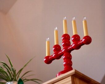 Lampe de table chandelier vintage / Ikea Suède / Chandelier scandinave / Lampe de poche / Bois rouge et plastique / Nouvelles ampoules Led / Suède