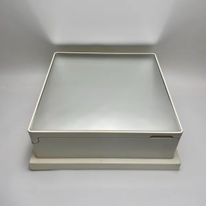 Mid Century Wand-Spiegelschrank / Makio Hasuike Design / weisser Badezimmerschrank / Spiegelschrank / Retro Spiegel / Space Age Jugoslawien 1970/'70er Jahre