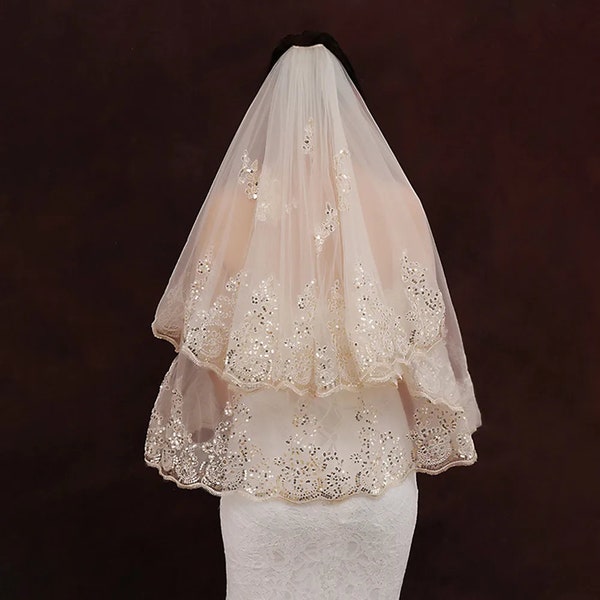 Wedding Veil Short Tulle Champagne 2Layers Veil Sequins Appliques Lace Edge with Comb Bridal Accessories veu de noiva