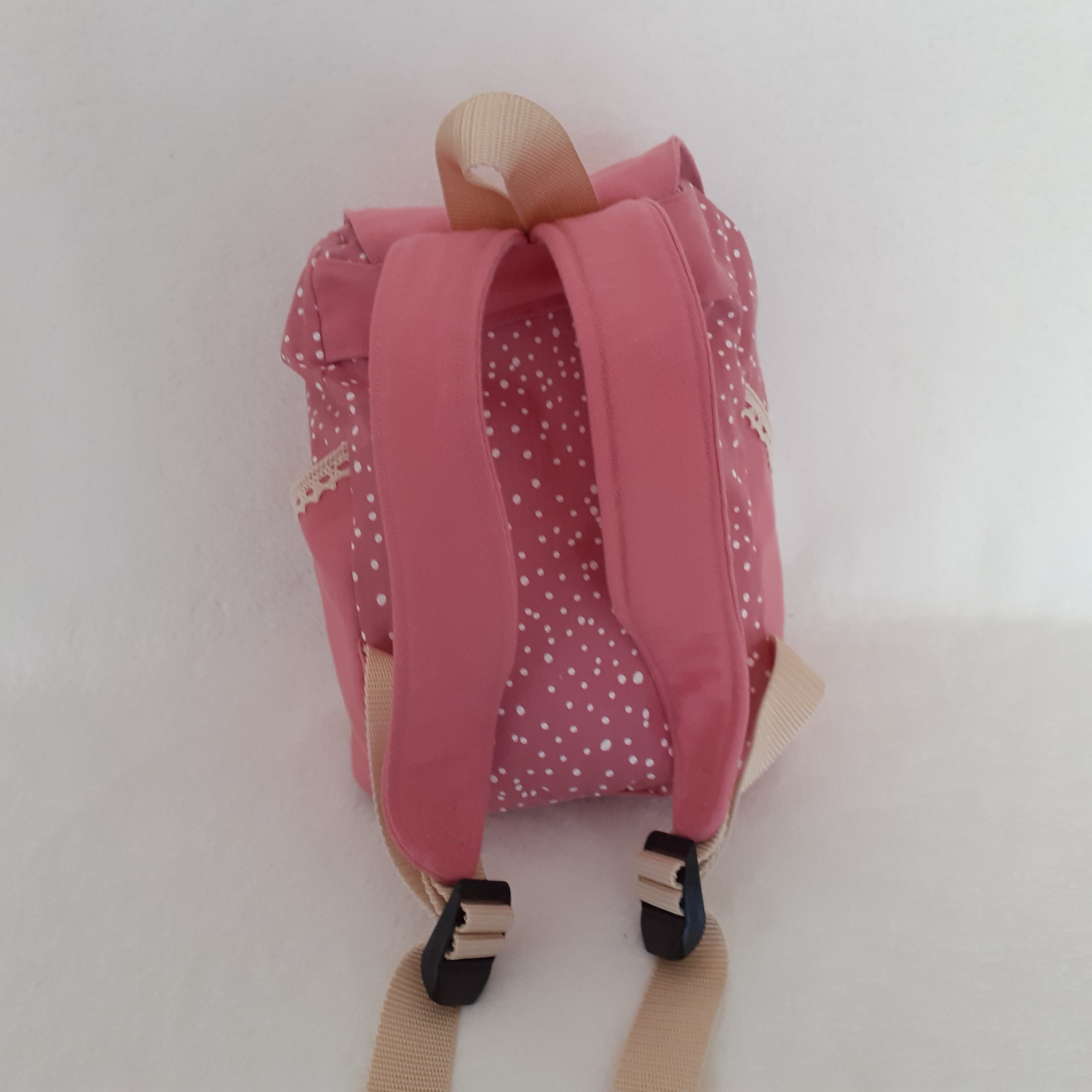Schulrucksack Für Kinder & Teenager – Personalisierbar Mit Weißem Pferd, 40x28,5x17 Cm, Uni-Größe