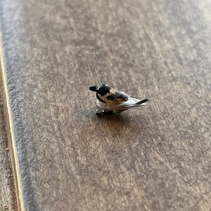 Dollhouse Miniature Chickadee, 1:12 Scale, mini nature, mini bird