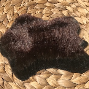 Puppenhaus Miniatur Kunstpelz Teppich, Mini Pelz Teppich, Miniaturdekor, Maßstab 1:12 Grizzly Brown Bear
