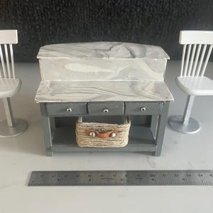 Dollhouse Miniature Kitchen Island and 2 Counter Stools, 1:12 Scale,