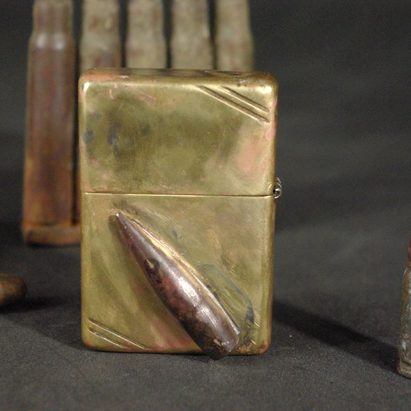 Briquet Zippo effet endommagé par la guerre du Vietnam - Briquet chromé véritable