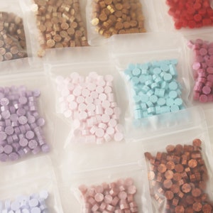 50 kleuren Afdichting Wax Stick, uitnodigingszegel, envelopzegel, geschenkzegel, Wax Seal Kralen Bulk, Wax Beads Rainbow, Wax Seal, Wax Seal Melts