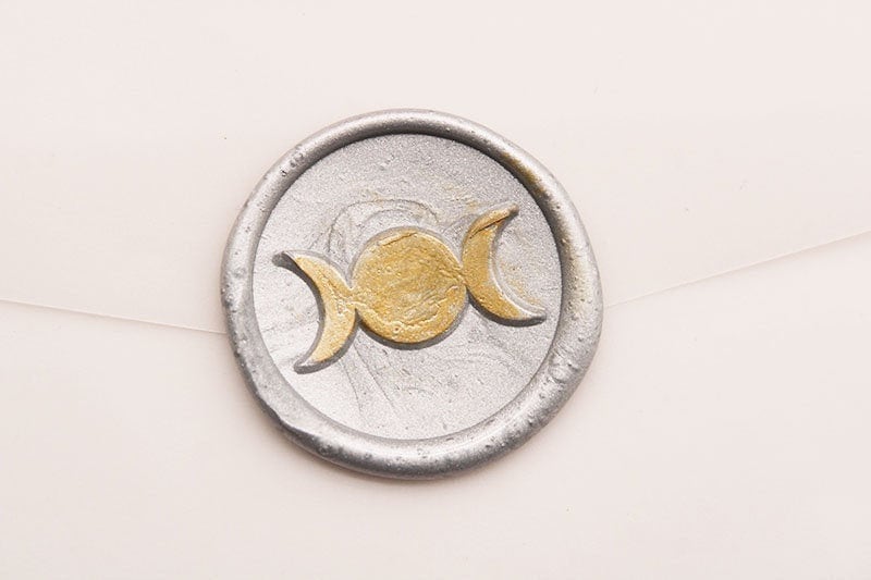 Three Moons With Dangling Stars Metal Stamp, Choice of 8.3mm or