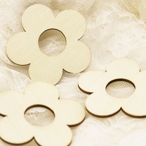 Holzblumen zum Basteln, Holzblumenverzierungen, Holzblumenrohlinge