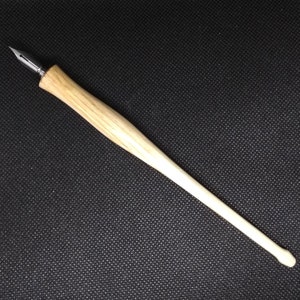 Calligraphy &#39;Dip Pen&#39; in attractive English Ash wood