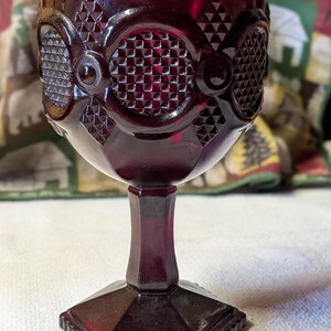 Avon Ruby Red Large Wein Kelch - 1876 Cape Cod Edition