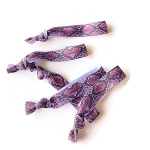 5 or 10 Purple Snake Skin Hair Ties / Bracelets Great for party favors, decoration, parties, decor! Reptile print, zoo, Snakeskin, pattern,