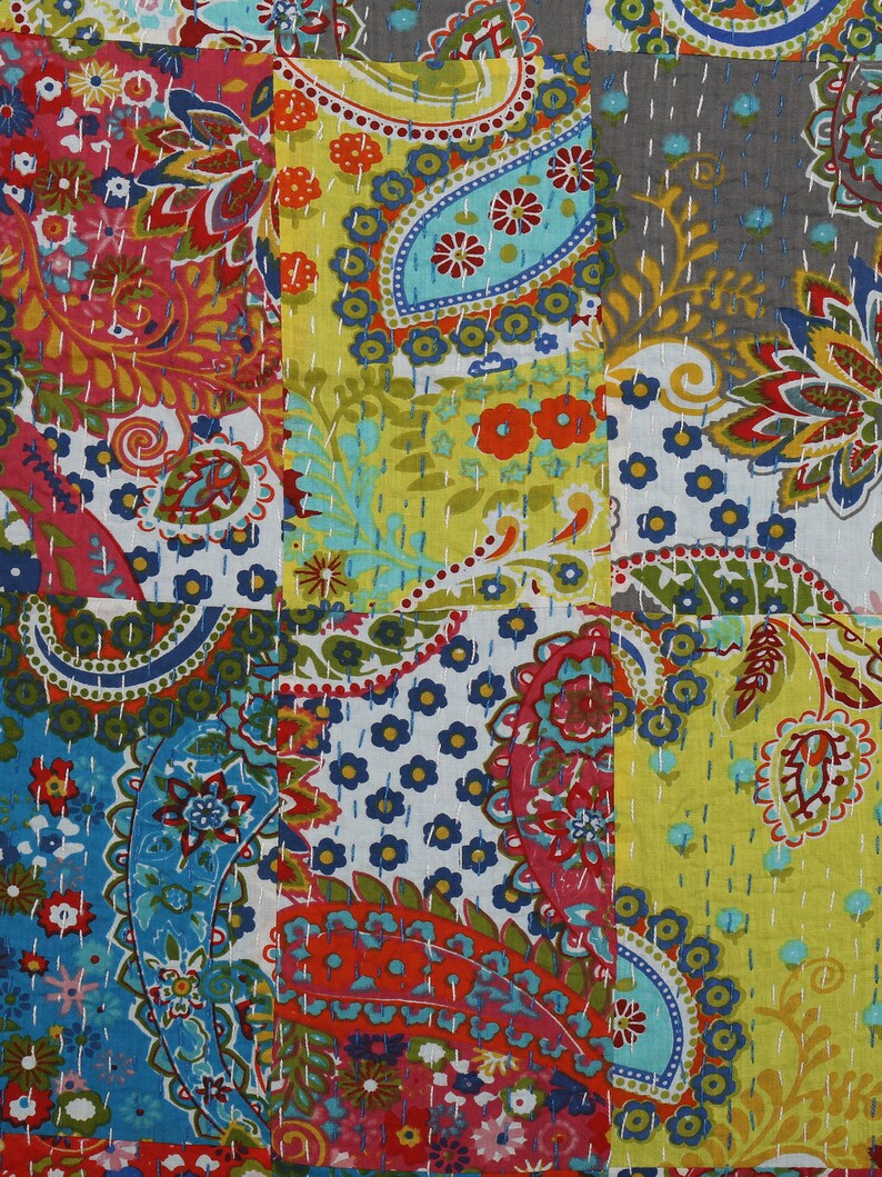 Indian Patchwork Kantha Quilt Bohemian Bedspread AC Quilt Vintage Handmade Kantha Quilt Reversible Kantha Bedspread King Size Kantha Blanket