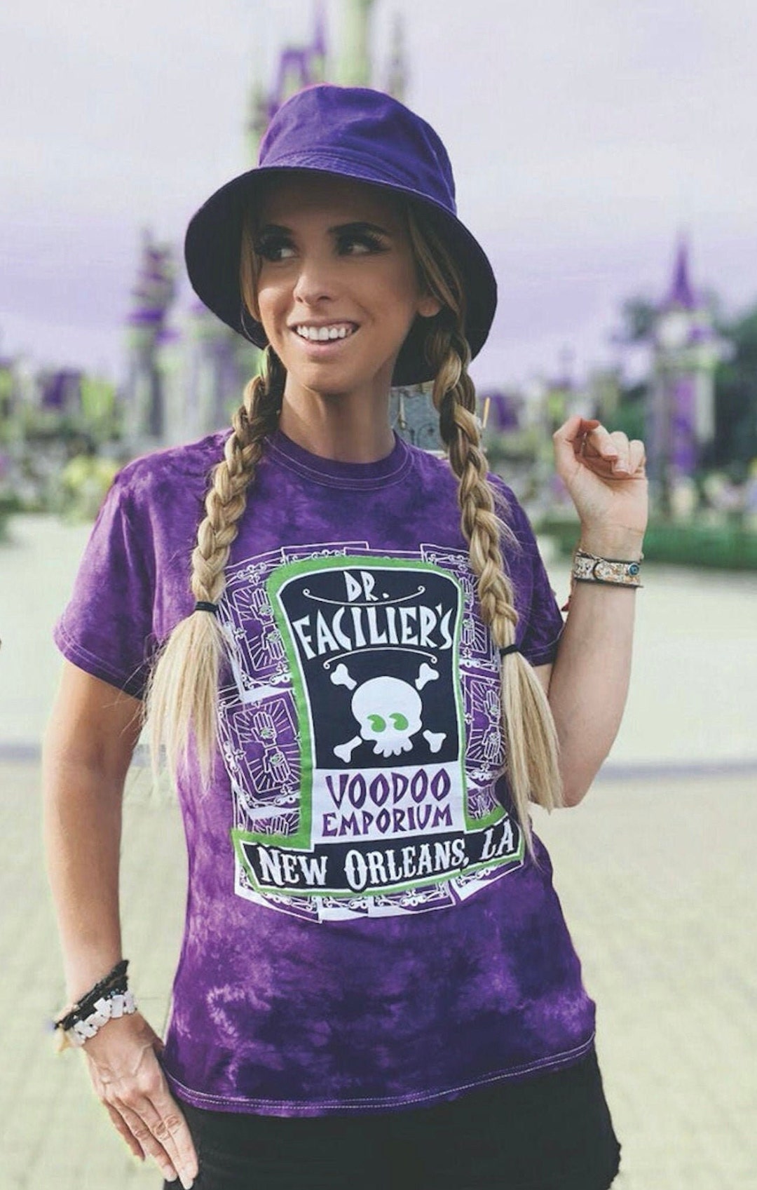 ドクター・ファシリエ ブードゥー・エンポリアム / プリンセスと魔法の