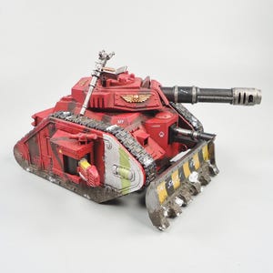 Warhammer 40k militarum, guard, tank, leman russ, painted, peint, obusier cannon