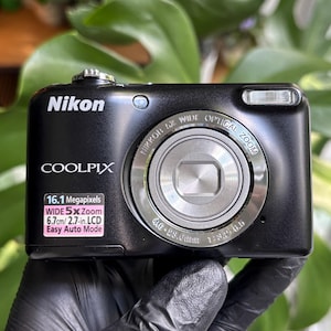 Excellent! Boxed! Digital Camera Nikon CoolPix L27 - 16.1mp CCD Sensor