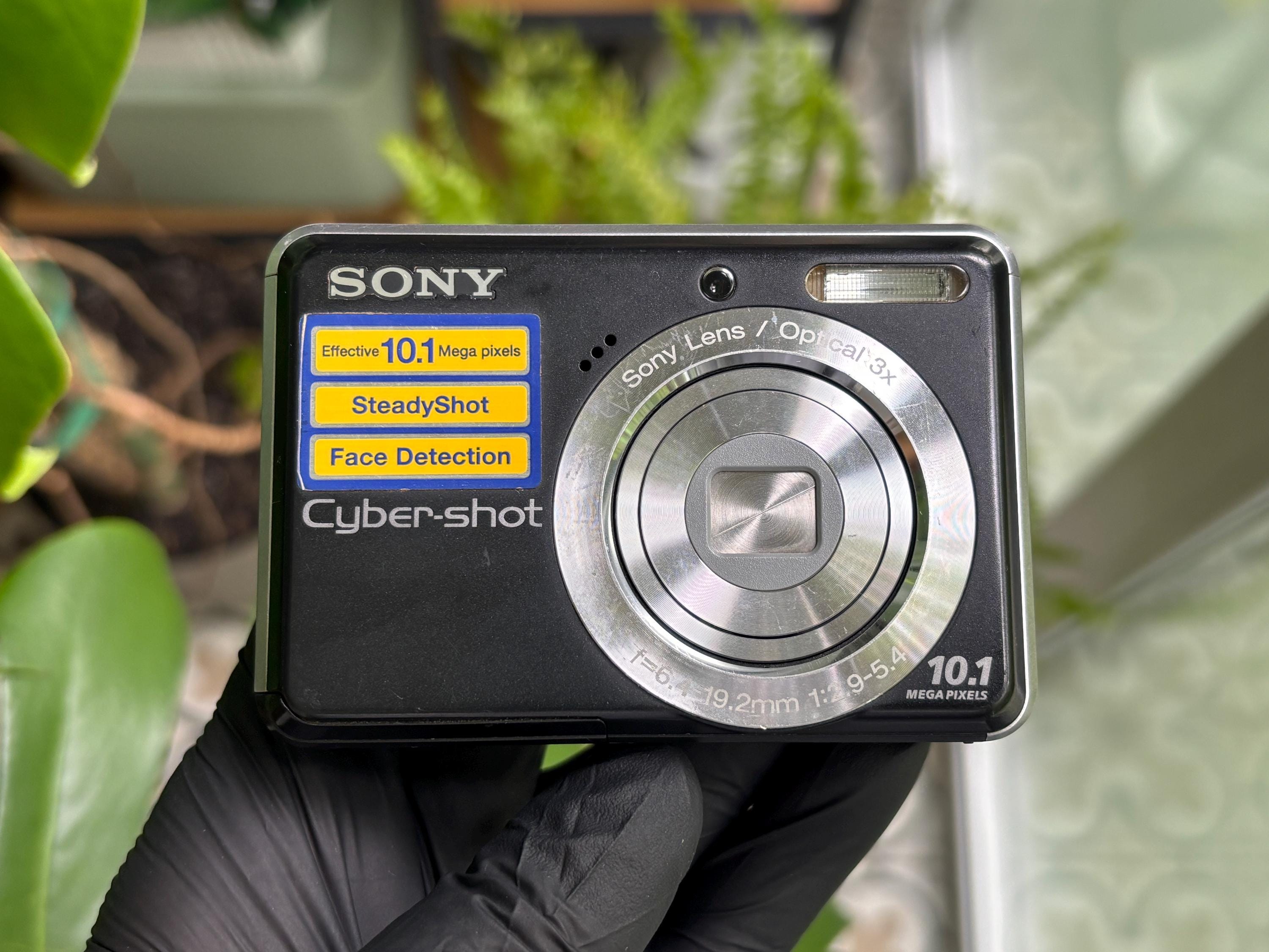 Nice! Tested! Digital Camera SONY Cyber-shot DSC-S930 - 10.1mp CCD
