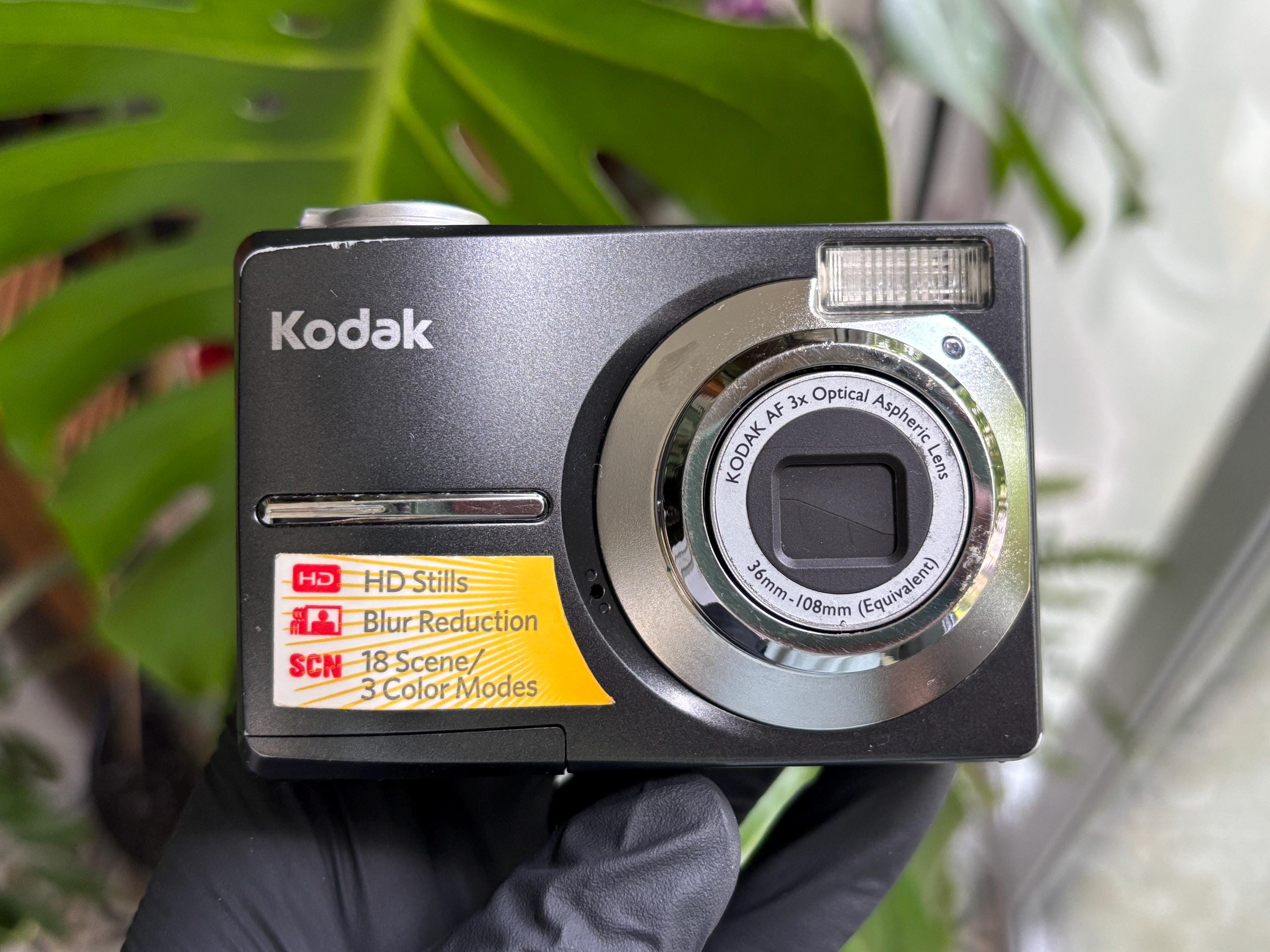 Nice! Tested! Digital Camera Kodak Easyshare C913 - 9.2mp CCD