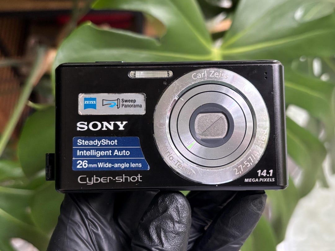 Nice! Tested! Digital Camera SONY Cyber-shot DSC-W530 CCD