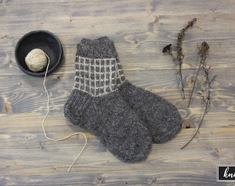 Dog/sheep wool socks. Ecological wool handmade socks. With love from Latvia!