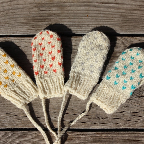 Kids organic merino wool mittens, Hand Knit mittens with love from Latvia!