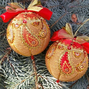 Christmas baubles set 2 pcs Fir-tree decoration New Year gift Christmas tree toy Hand-painted ornament Christmas set of balls Patchwork ball